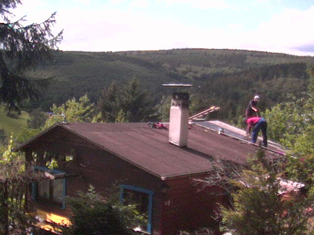 Beschreibung: http://webcam01.dorfweil.net/pic/webcam1_2011061115595601.jpg