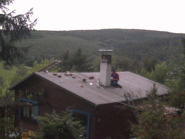 Beschreibung: http://webcam01.dorfweil.net/pic/webcam1_2011061217595501.jpg