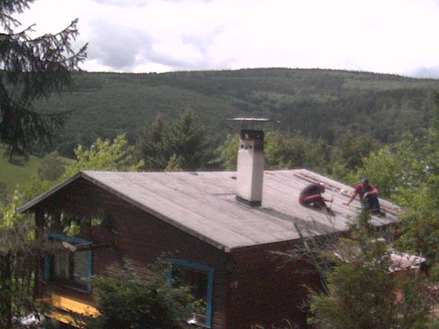 Beschreibung: http://webcam01.dorfweil.net/pic/webcam1_2011061315445601.jpg