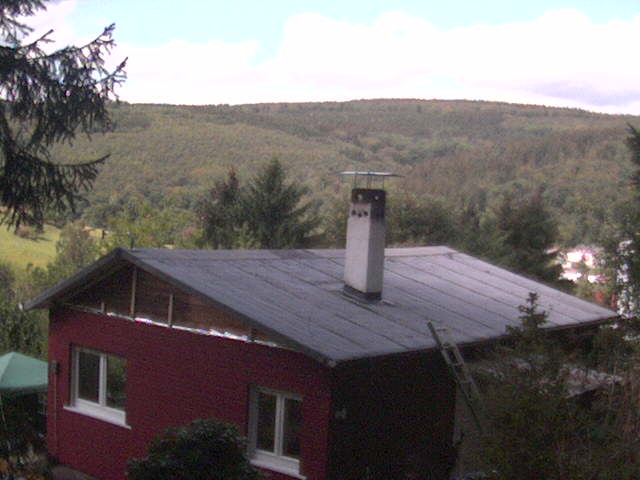 Beschreibung: http://webcam01.dorfweil.net/pic/webcam1_2011081512595601.jpg