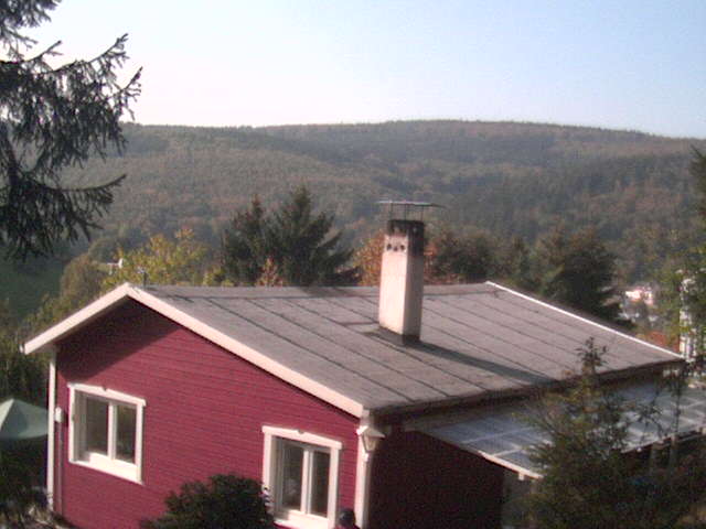 Beschreibung: http://webcam01.dorfweil.net/pic/webcam1_2011092815595601.jpg