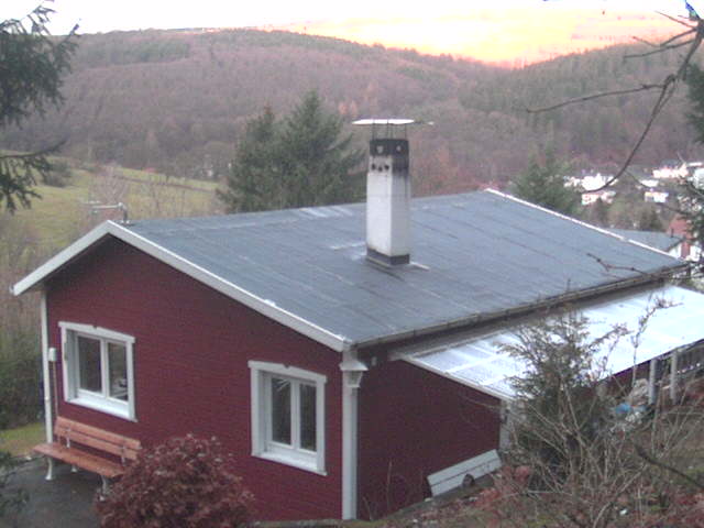 Beschreibung: http://webcam01.dorfweil.net/pic/webcam1_2011120508295901.jpg